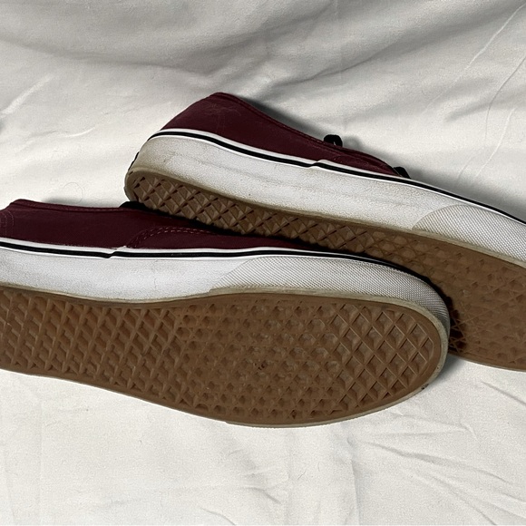 Vans Off The Wall Skate Athletic Shoe   -    Size: Men's 10, like new - Picture 2 of 3